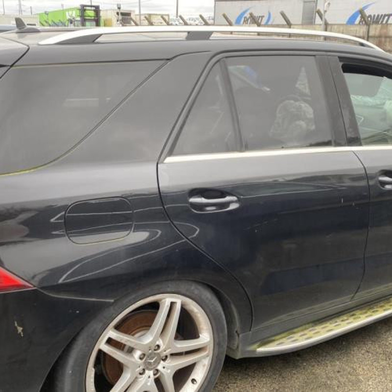 Essieu arriere MERCEDES CLASSE M 166 Photo n°14
