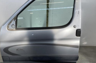 Porte avant gauche PEUGEOT PARTNER 1 Photo n°1