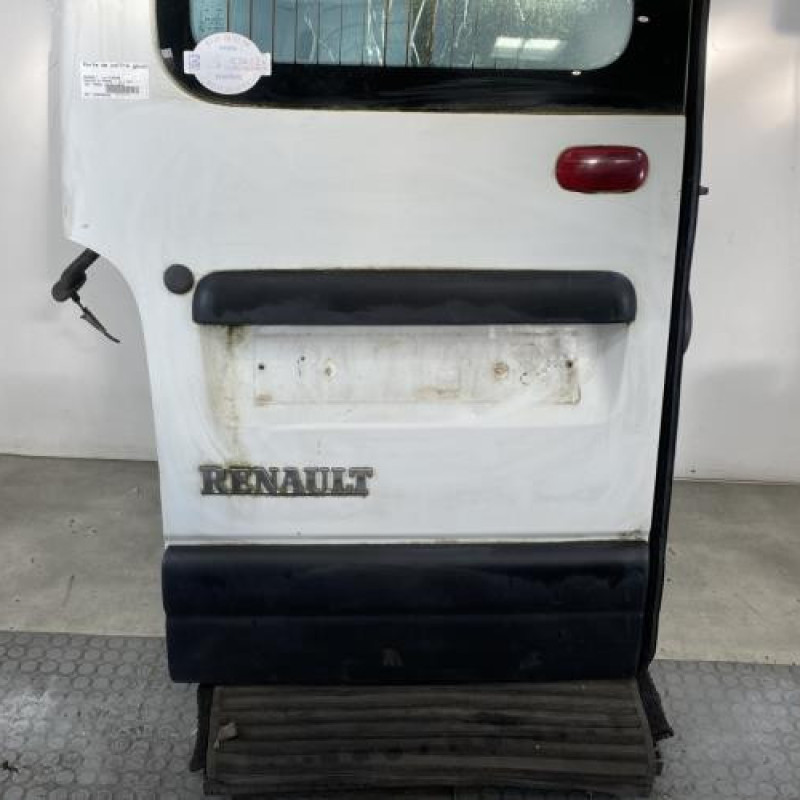 Porte de coffre gauche RENAULT MASTER 2 Photo n°2