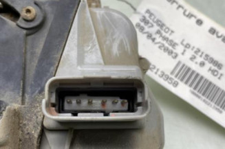 Serrure avant droit PEUGEOT 307