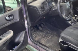Serrure avant droit PEUGEOT 307