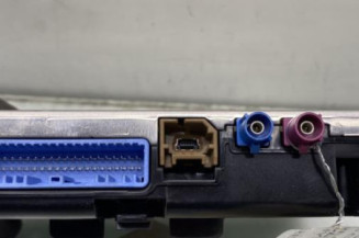 Module électronique RENAULT CLIO 5