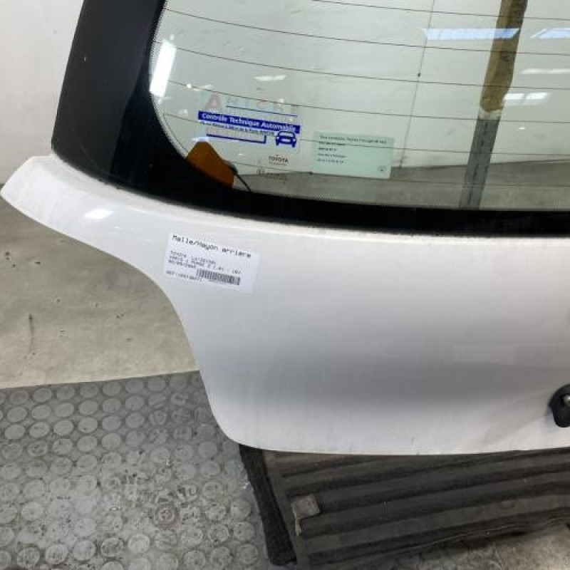 Malle/Hayon arriere TOYOTA YARIS 1 Photo n°5