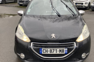 PEUGEOT 208 1 PHASE 1 1.6 HDI - 8V TURBO Photo n°1