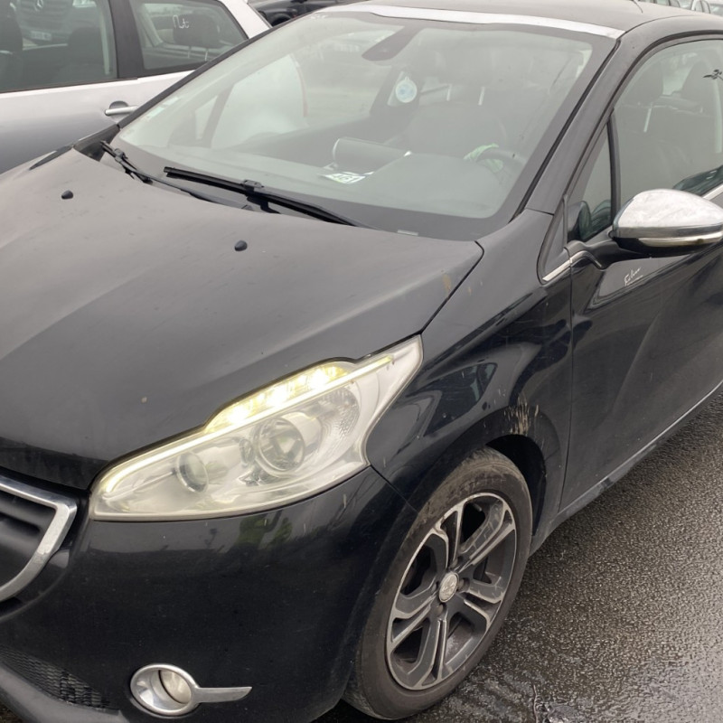 PEUGEOT 208 1 PHASE 1 1.6 HDI - 8V TURBO Photo n°2