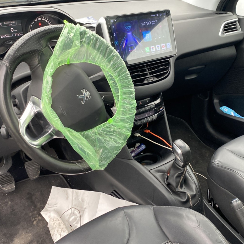 PEUGEOT 208 1 PHASE 1 1.6 HDI - 8V TURBO Photo n°16