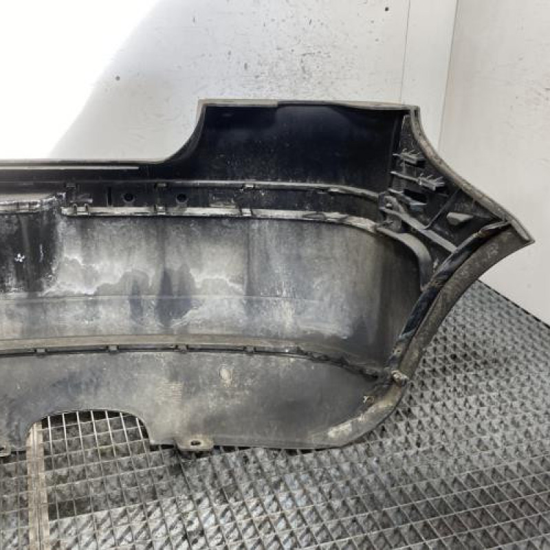 Pare choc arriere VOLKSWAGEN POLO 4 Photo n°5
