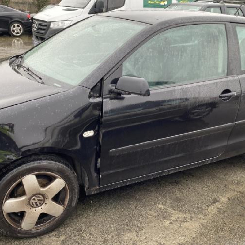 Pare choc arriere VOLKSWAGEN POLO 4 Photo n°11