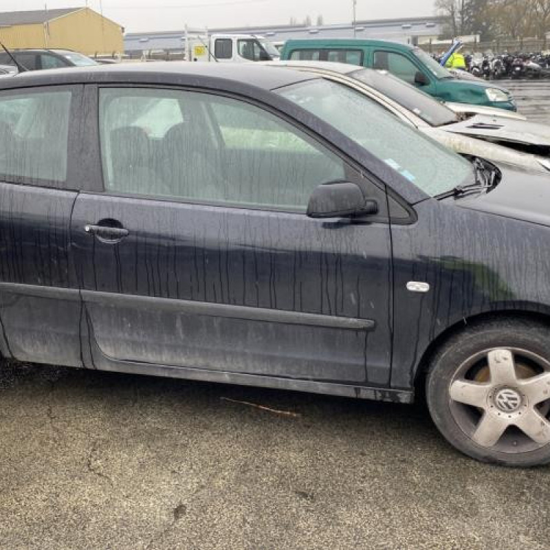 Pare choc arriere VOLKSWAGEN POLO 4 Photo n°12