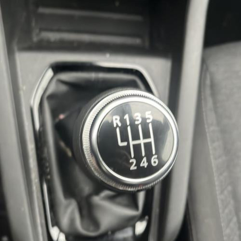 Actionneur verrou trappe d'essence RENAULT CLIO 5 Photo n°6