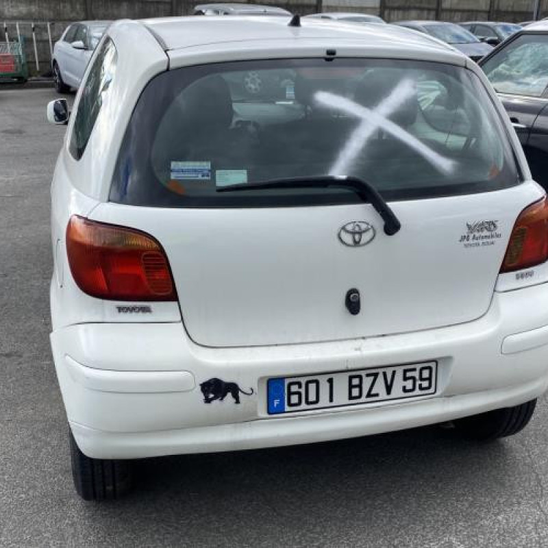 Porte avant droit TOYOTA YARIS 1 Photo n°14