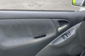 Porte avant droit TOYOTA YARIS 1