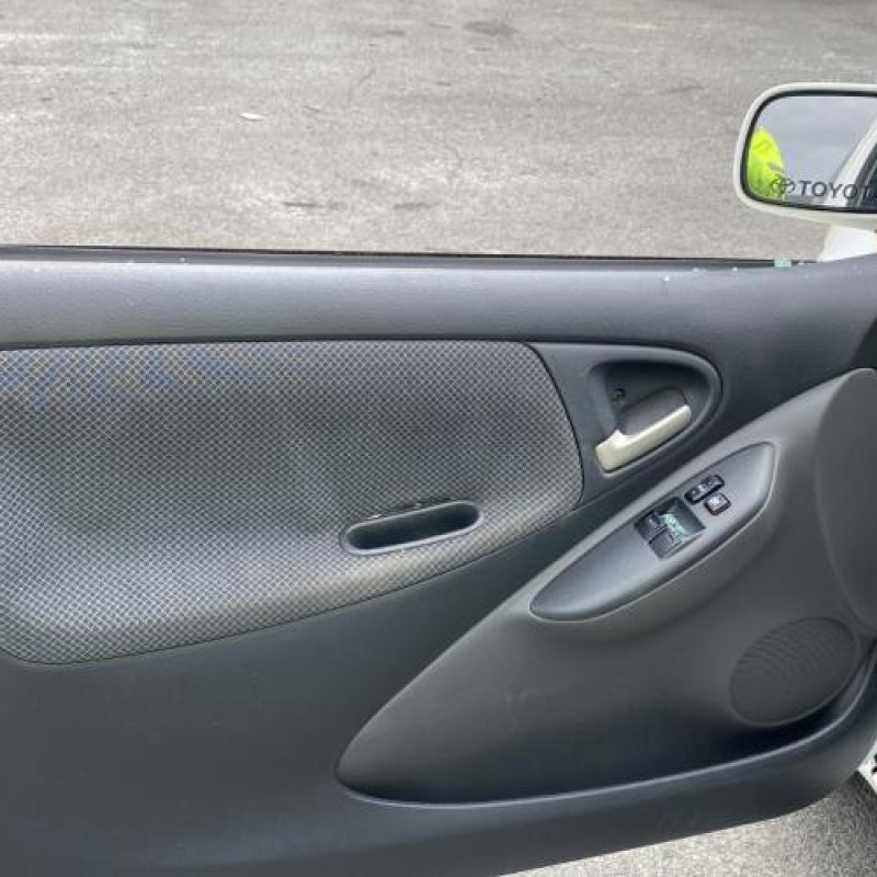 Porte avant droit TOYOTA YARIS 1 Photo n°18