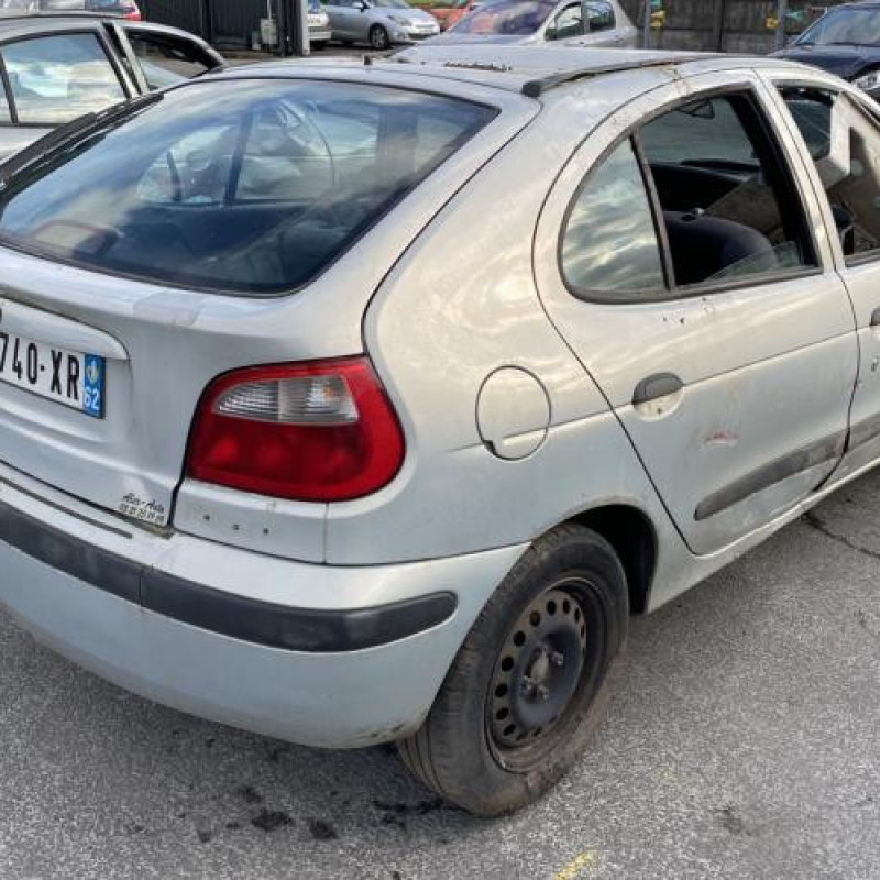 Jante RENAULT MEGANE 1 Photo n°6