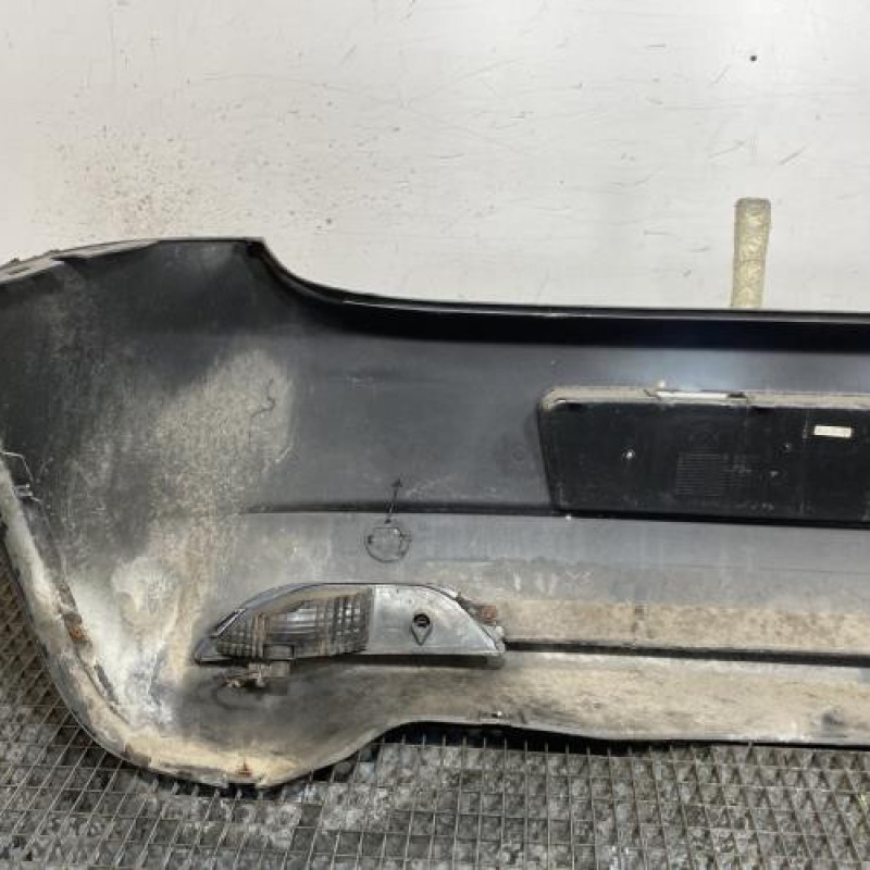 Pare choc arriere FIAT GRANDE PUNTO Photo n°6