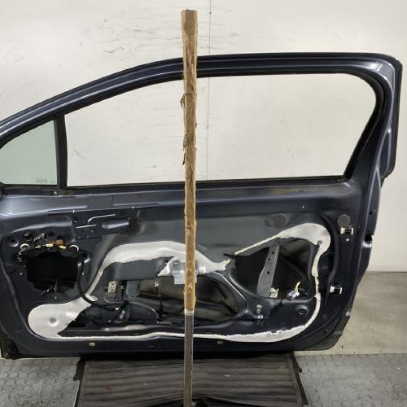 Porte avant droit CITROEN DS3 Photo n°4