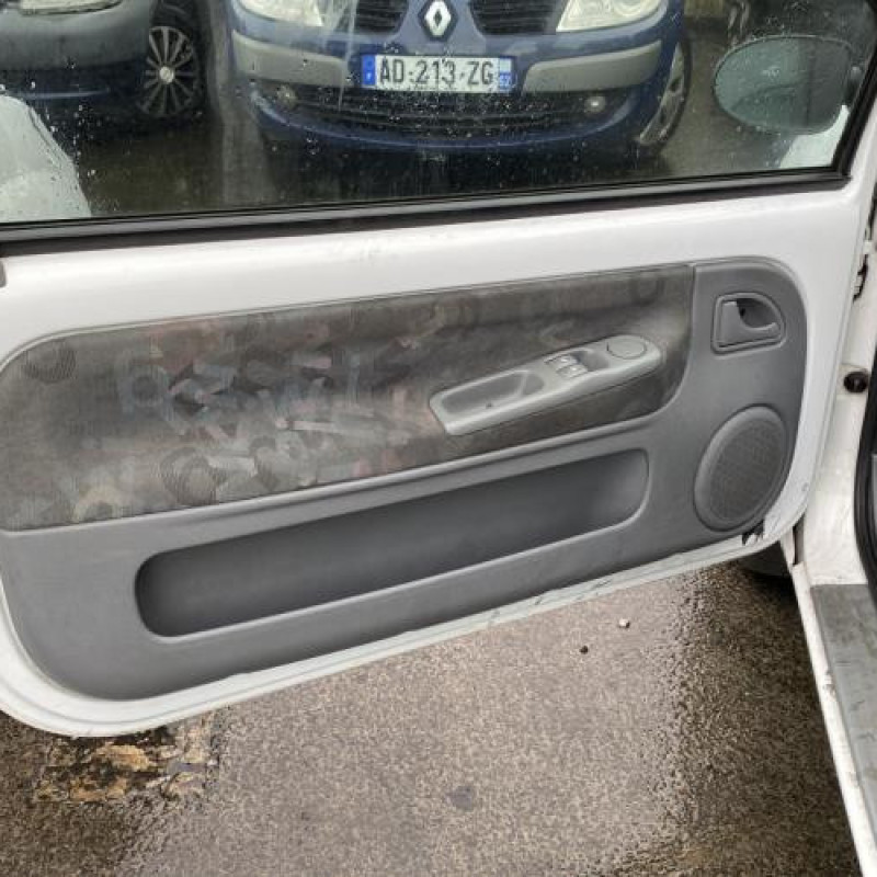 Vitre avant droit RENAULT TWINGO 1 Photo n°14