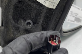 Retroviseur droit FORD FIESTA 5