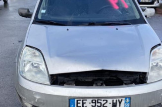 Retroviseur droit FORD FIESTA 5