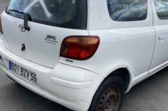 Retroviseur droit TOYOTA YARIS 1