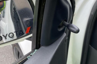 Retroviseur droit TOYOTA YARIS 1
