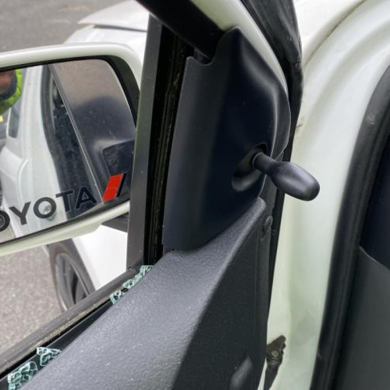Retroviseur droit TOYOTA YARIS 1 Photo n°19
