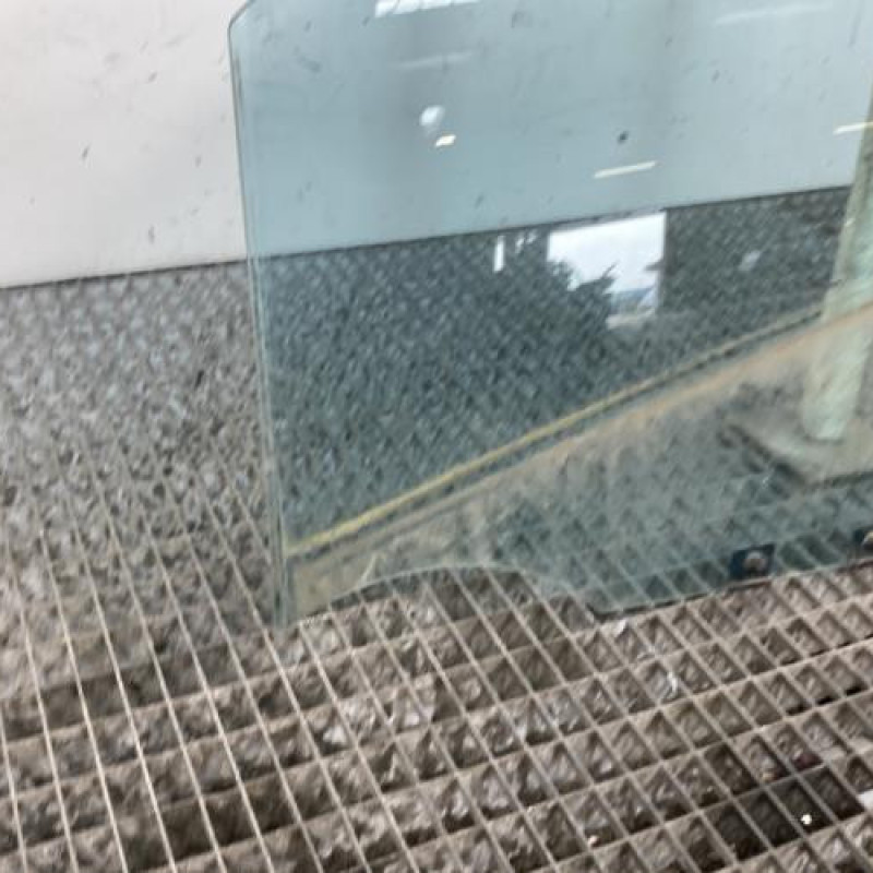 Vitre avant gauche RENAULT ZOE 1 Photo n°4