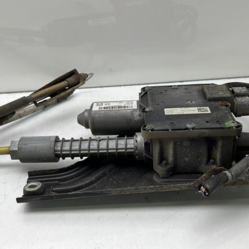 Bloc electrique de frein a main OPEL INSIGNIA 1 Photo n°6