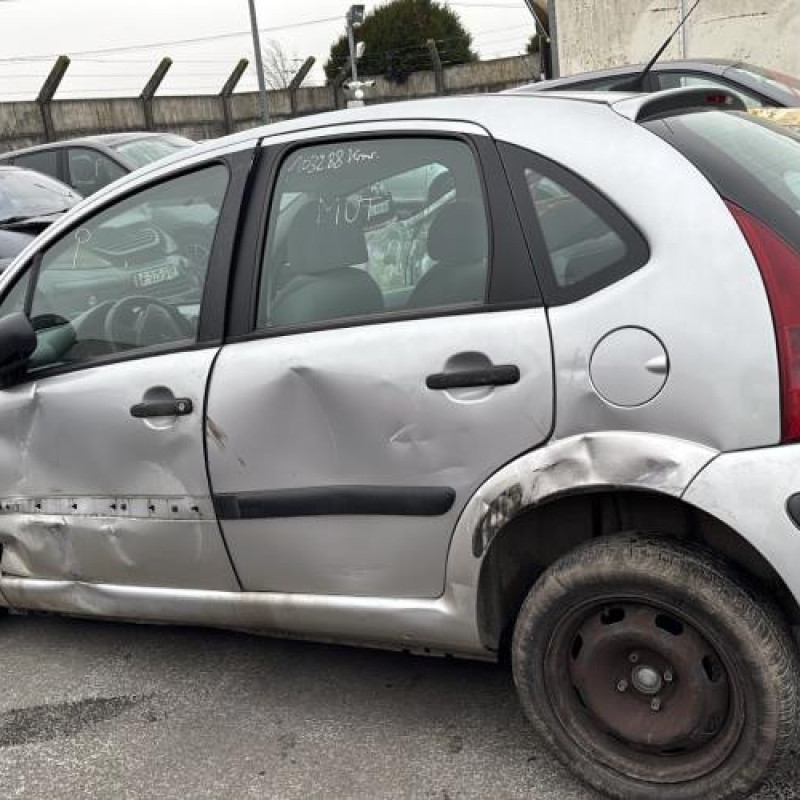 Feu arriere principal droit (feux) CITROEN C3 1 Photo n°11