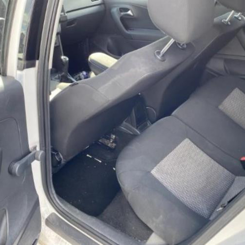 Moteur VOLKSWAGEN POLO 5 Photo n°7