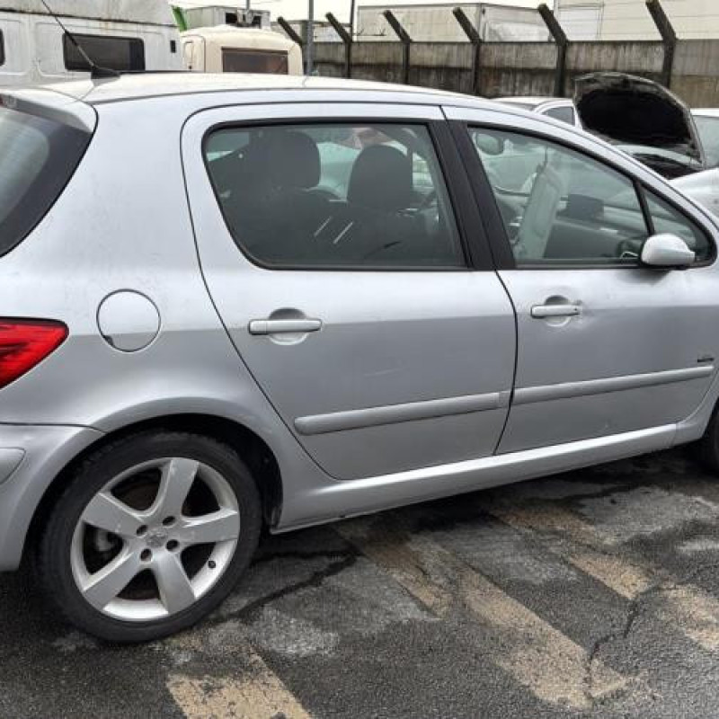 Boite de vitesses PEUGEOT 307 Photo n°9