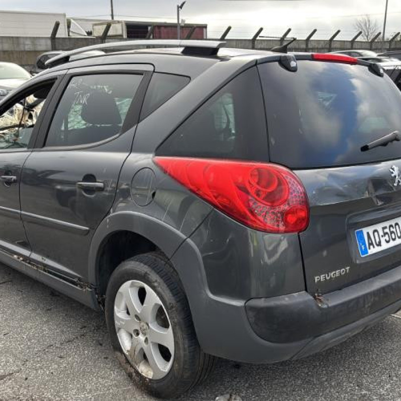 Pare choc arriere PEUGEOT 207 Photo n°11