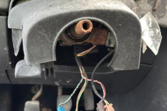 Pare choc arriere PEUGEOT 207