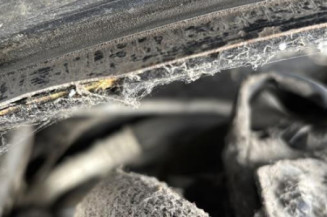 Pare choc arriere PEUGEOT 207