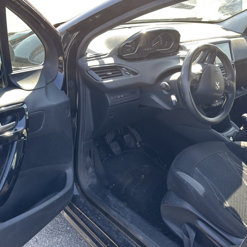 PEUGEOT 208 1 PHASE 1 1.6 HDI - 8V TURBO Photo n°9