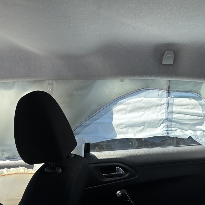 PEUGEOT 208 1 PHASE 1 1.6 HDI - 8V TURBO Photo n°14