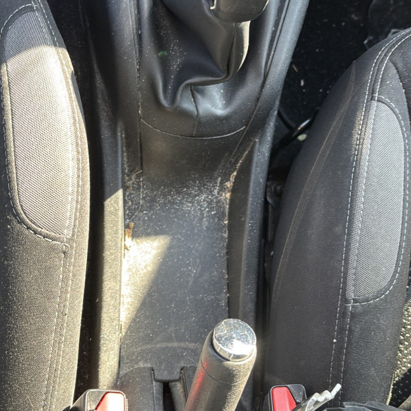 PEUGEOT 208 1 PHASE 1 1.6 HDI - 8V TURBO Photo n°16