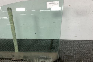 Vitre avant gauche RENAULT CLIO 3