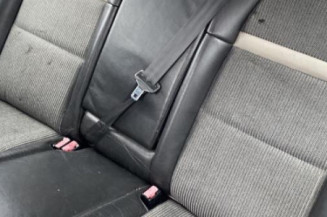 Vitre avant droit PEUGEOT 307