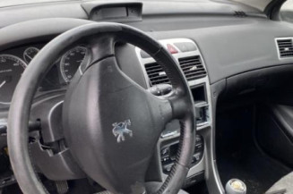 Vitre avant droit PEUGEOT 307