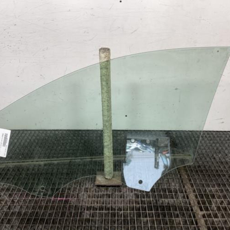 Vitre avant droit OPEL CORSA F Photo n°7