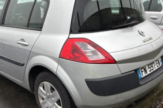 Poignee porte avant gauche RENAULT MEGANE 2