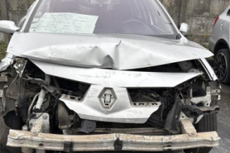 Poignee porte avant gauche RENAULT MEGANE 2