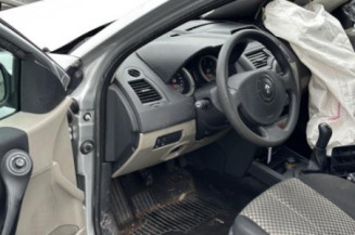 Poignee porte avant gauche RENAULT MEGANE 2