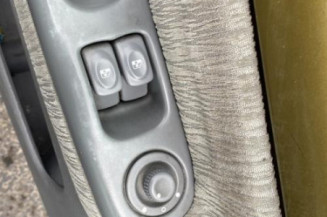 Face avant RENAULT TWINGO 1