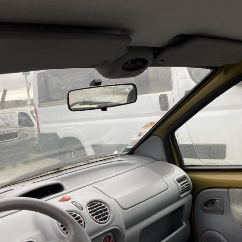 Face avant RENAULT TWINGO 1 Photo n°18