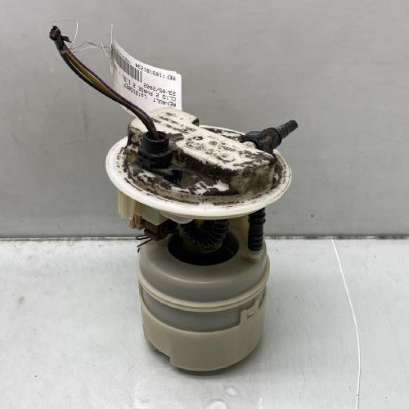 Pompe à carburant RENAULT CLIO 2 Photo n°3