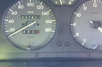 Poignee porte avant gauche CITROEN SAXO