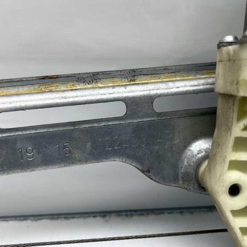 Leve vitre electrique arriere droit PEUGEOT 308 2 Photo n°5