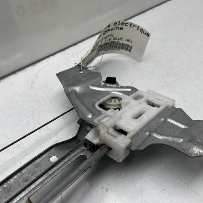 Leve vitre electrique arriere gauche PEUGEOT 308 2 Photo n°8